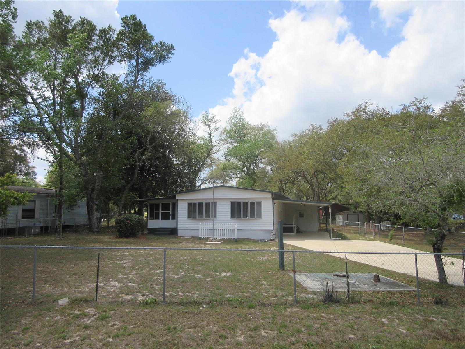 1918 SE 183RD TER, SILVER SPRINGS, FL, 34488