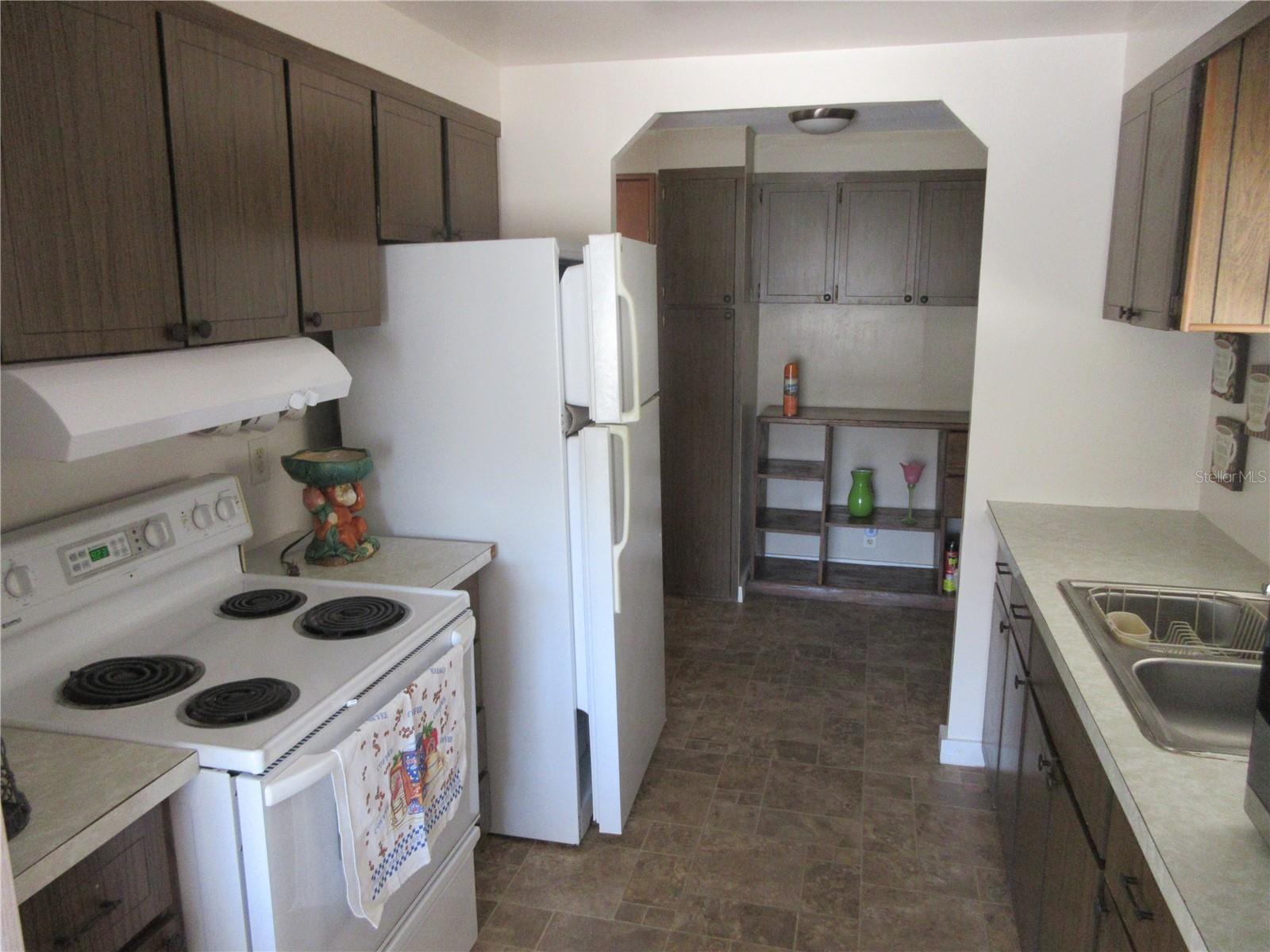 1918 SE 183RD TER, SILVER SPRINGS, FL, 34488