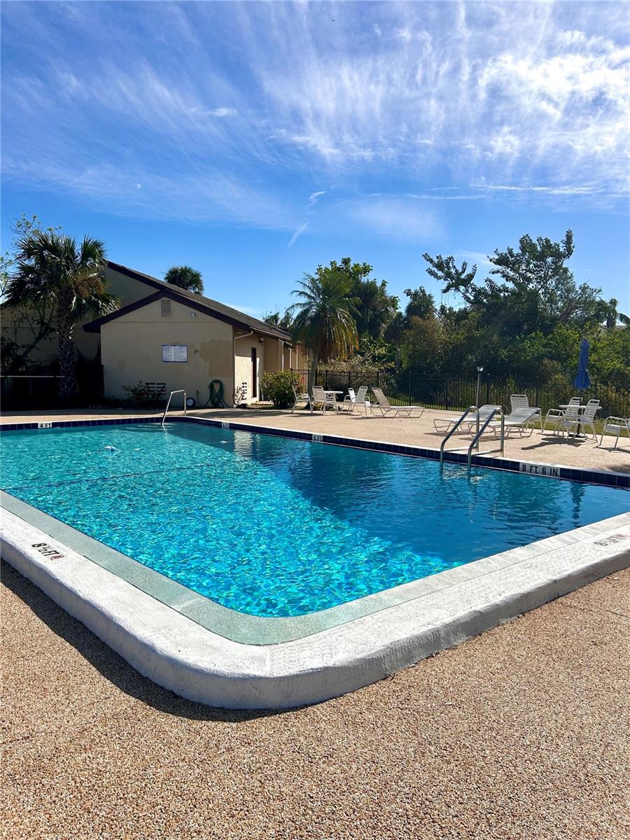 2601 PINE LAKE TER #B, SARASOTA, FL, 34237