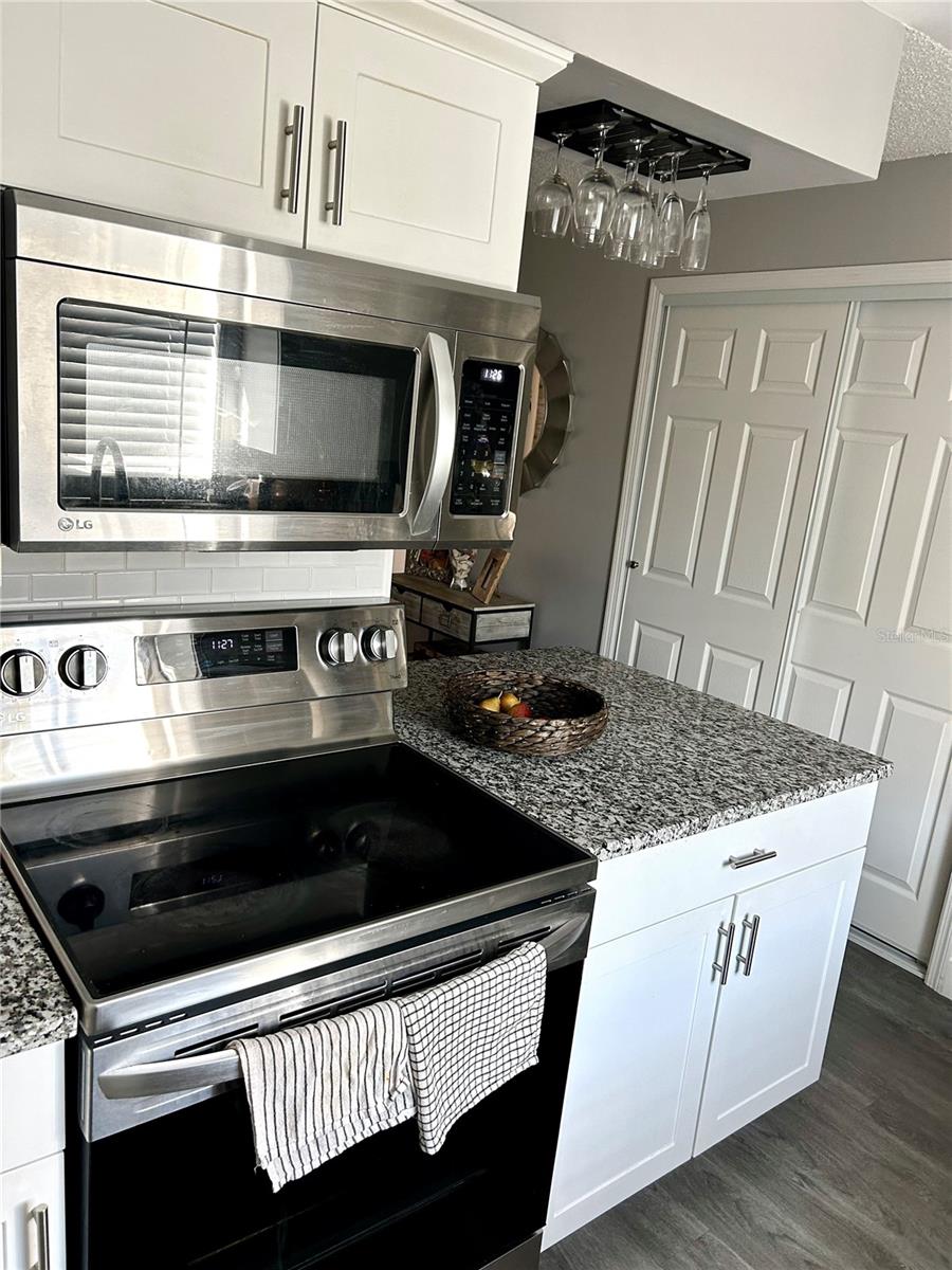 2601 PINE LAKE TER #B, SARASOTA, FL, 34237
