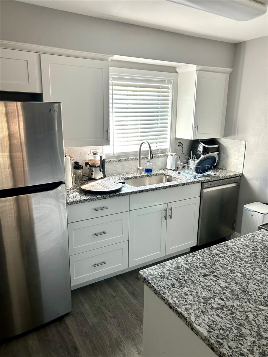2601 PINE LAKE TER #B, SARASOTA, FL, 34237