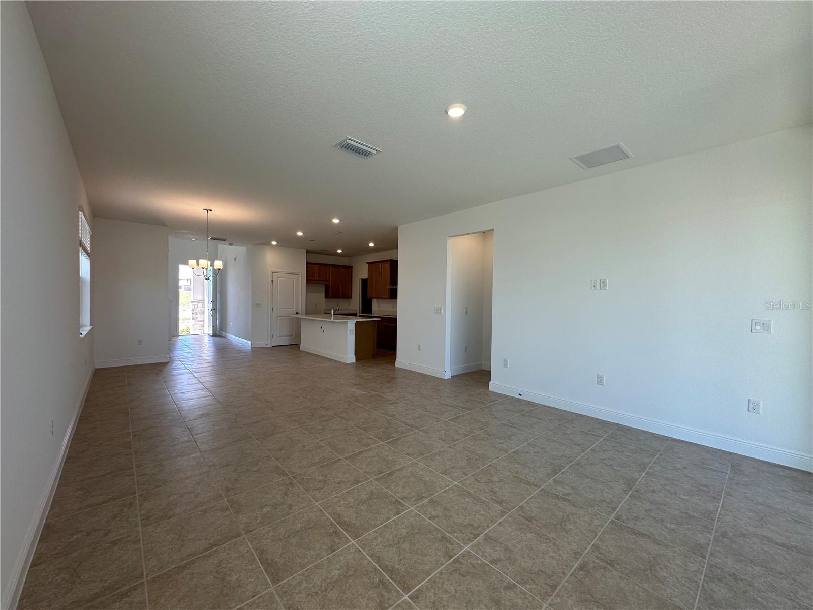 2128 SUNSHINE PEAK DR, CLERMONT, FL, 34715