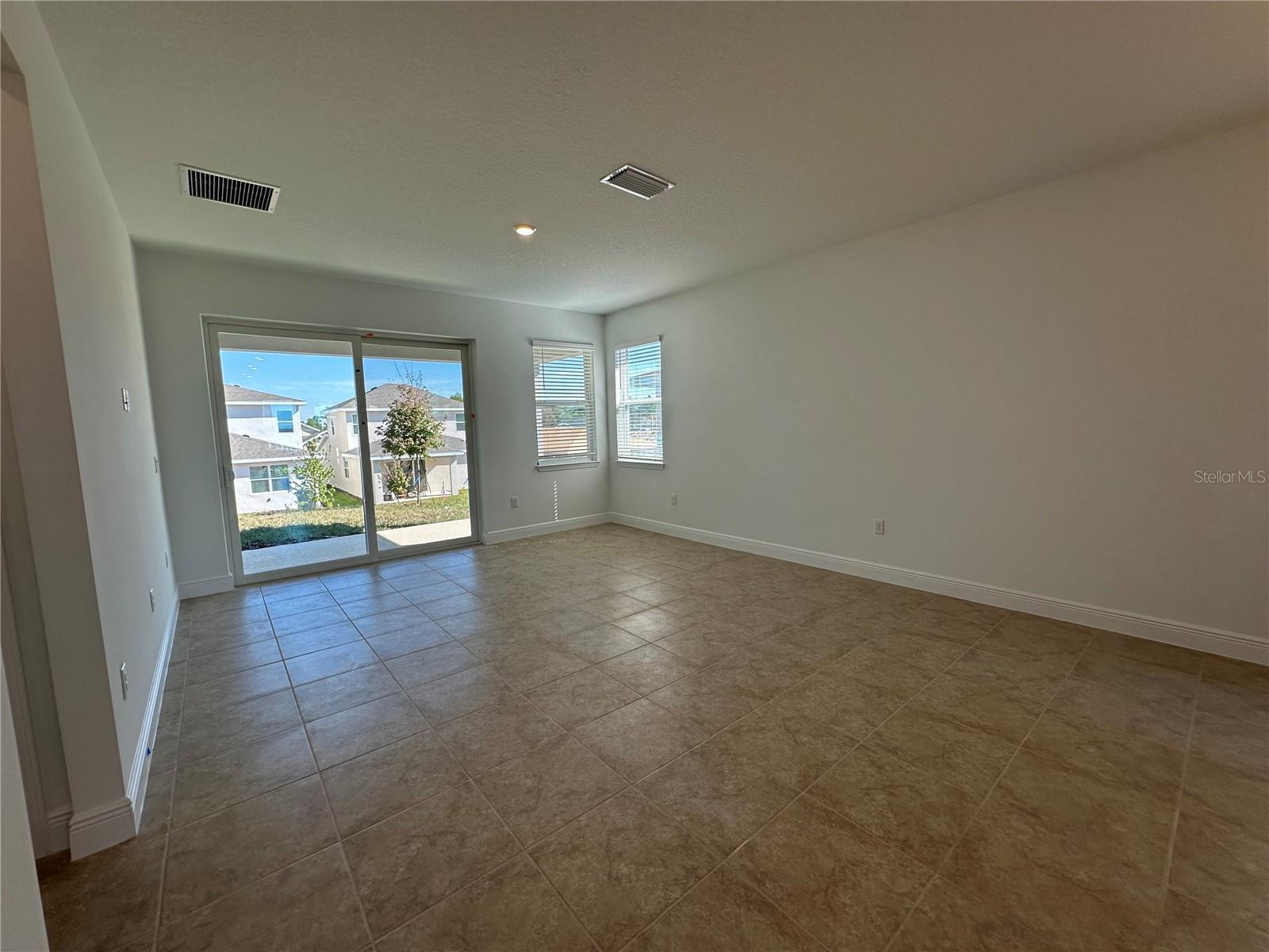 2128 SUNSHINE PEAK DR, CLERMONT, FL, 34715