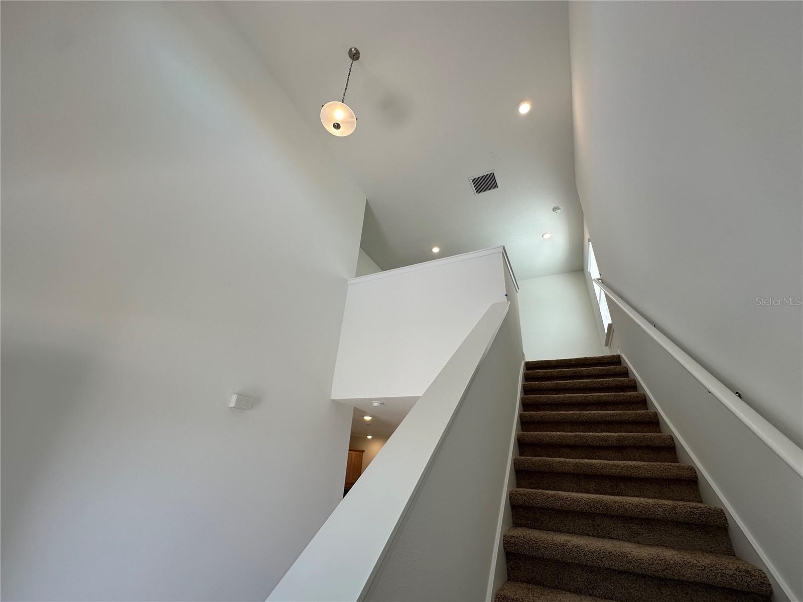 2128 SUNSHINE PEAK DR, CLERMONT, FL, 34715