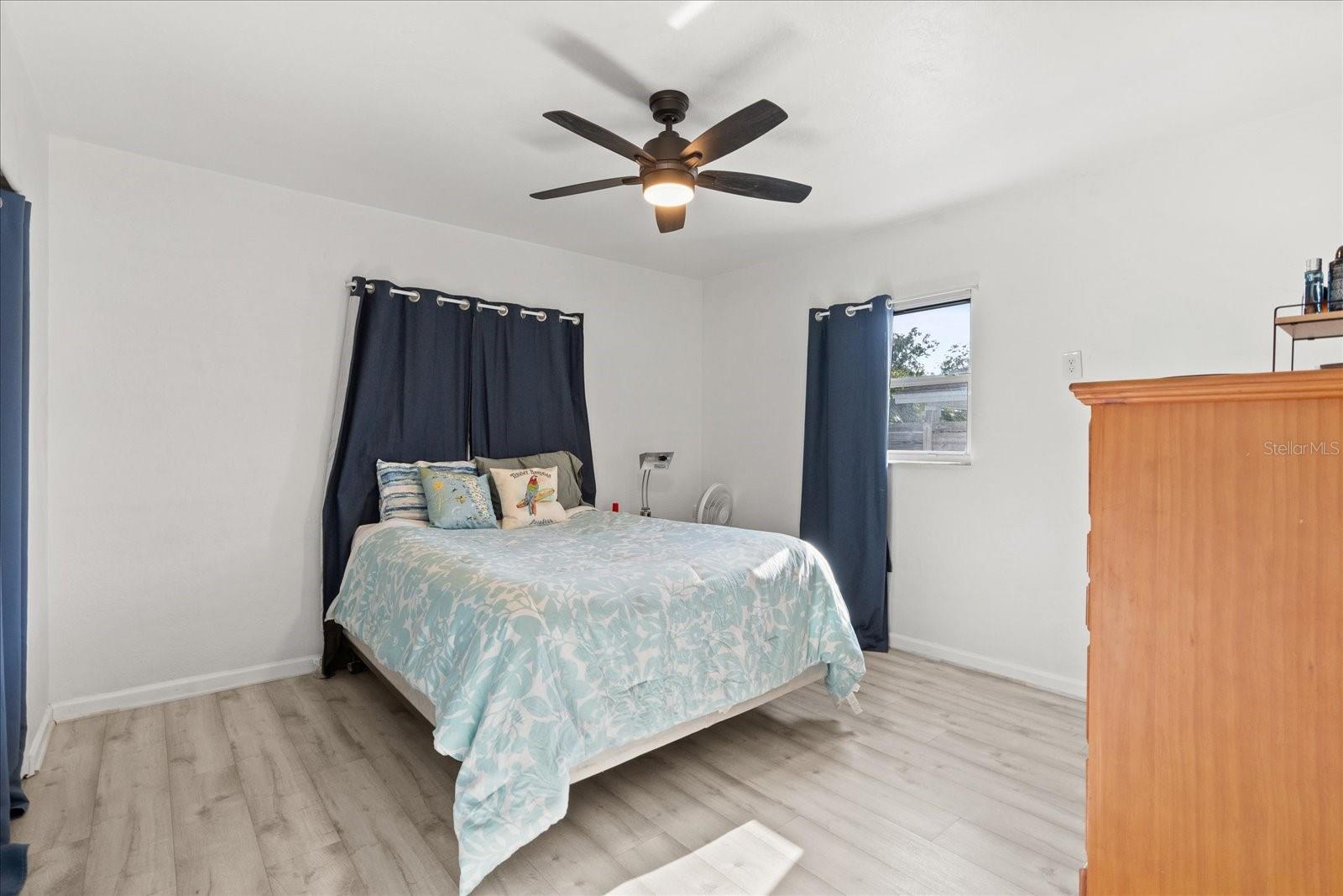 5001 15TH AVE N, ST PETERSBURG, FL, 33710