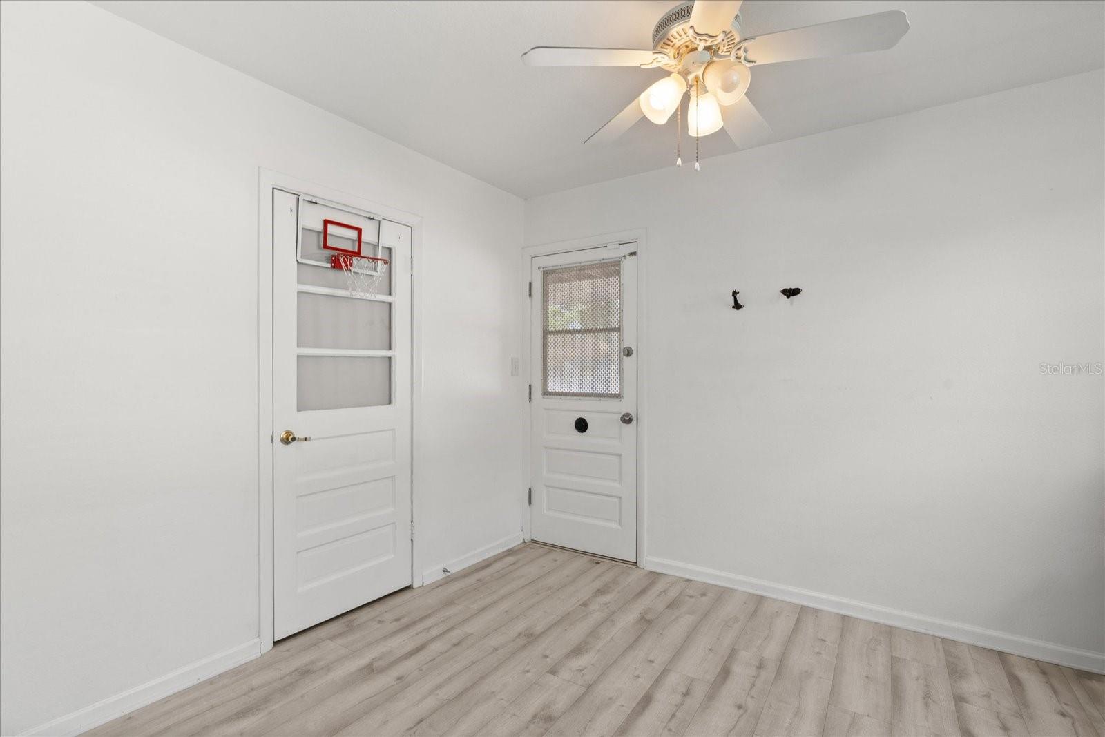 5001 15TH AVE N, ST PETERSBURG, FL, 33710