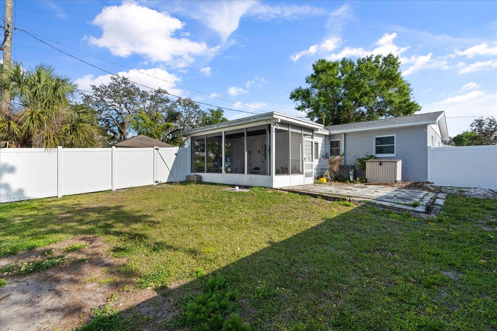 5001 15TH AVE N, ST PETERSBURG, FL, 33710