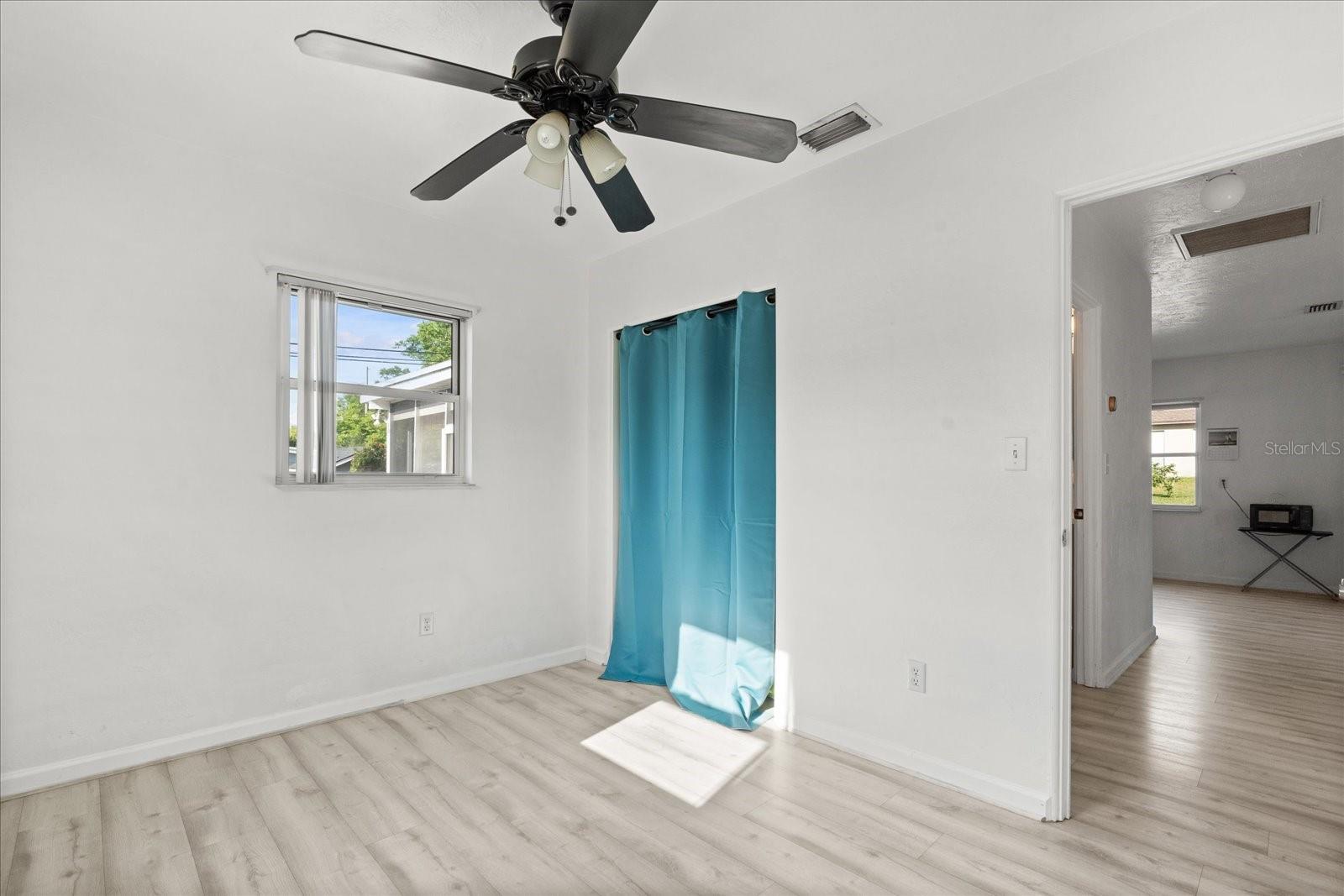 5001 15TH AVE N, ST PETERSBURG, FL, 33710