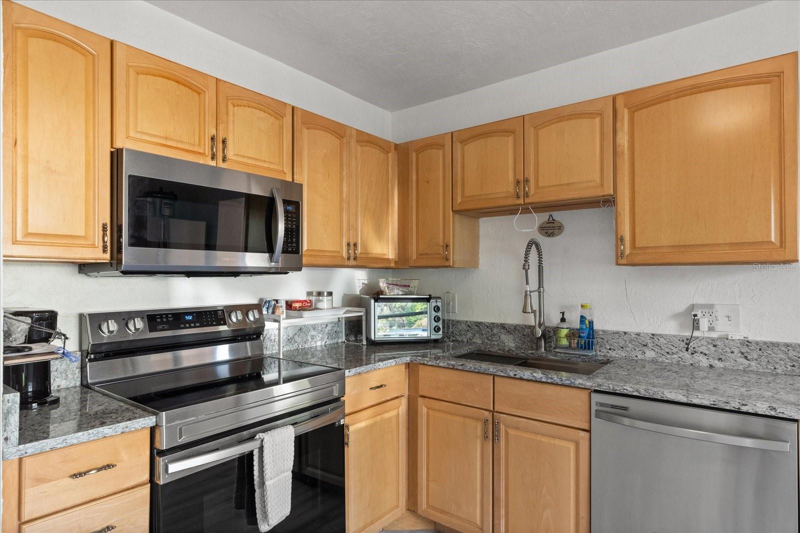 5001 15TH AVE N, ST PETERSBURG, FL, 33710