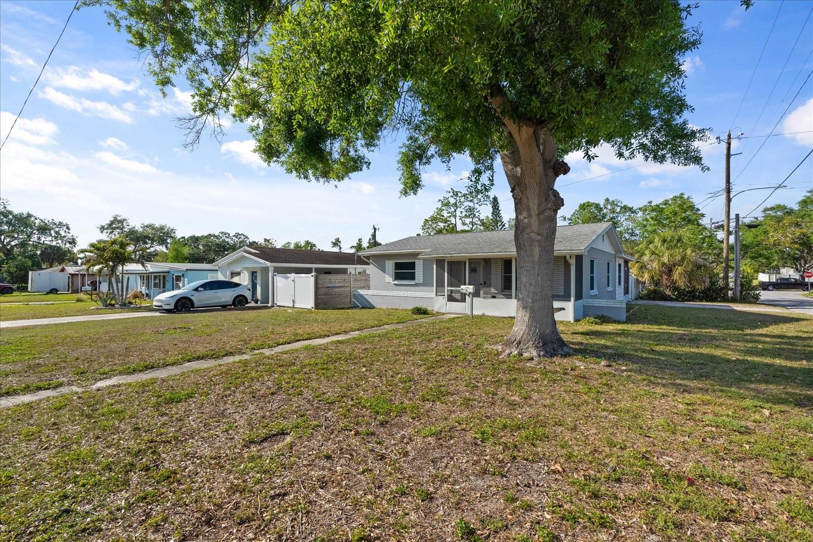 5001 15TH AVE N, ST PETERSBURG, FL, 33710