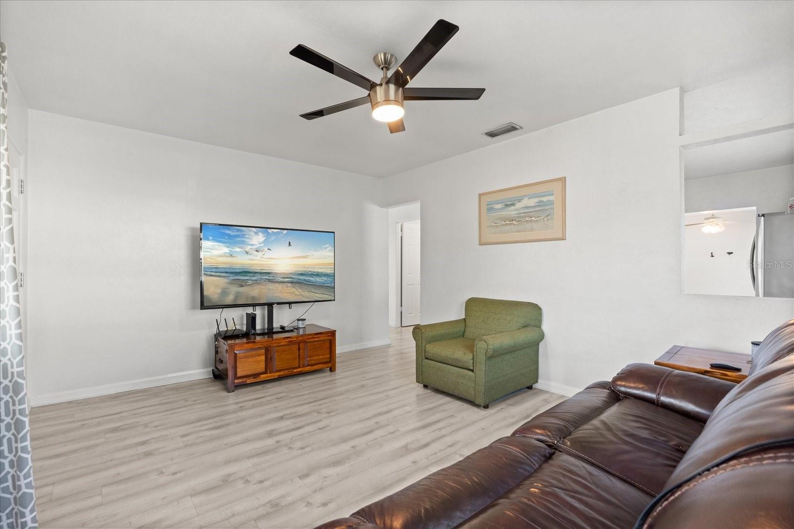 5001 15TH AVE N, ST PETERSBURG, FL, 33710