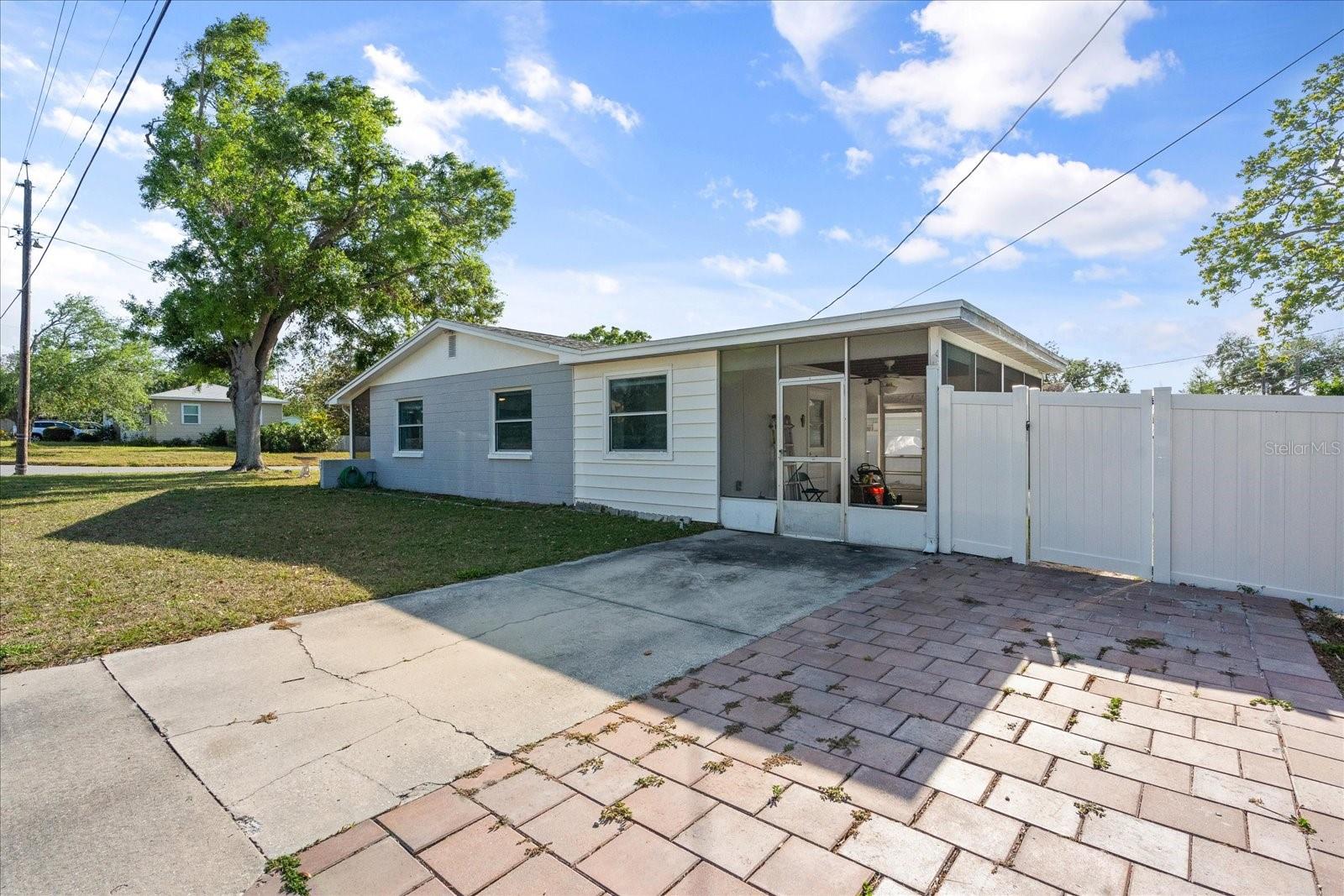 5001 15TH AVE N, ST PETERSBURG, FL, 33710