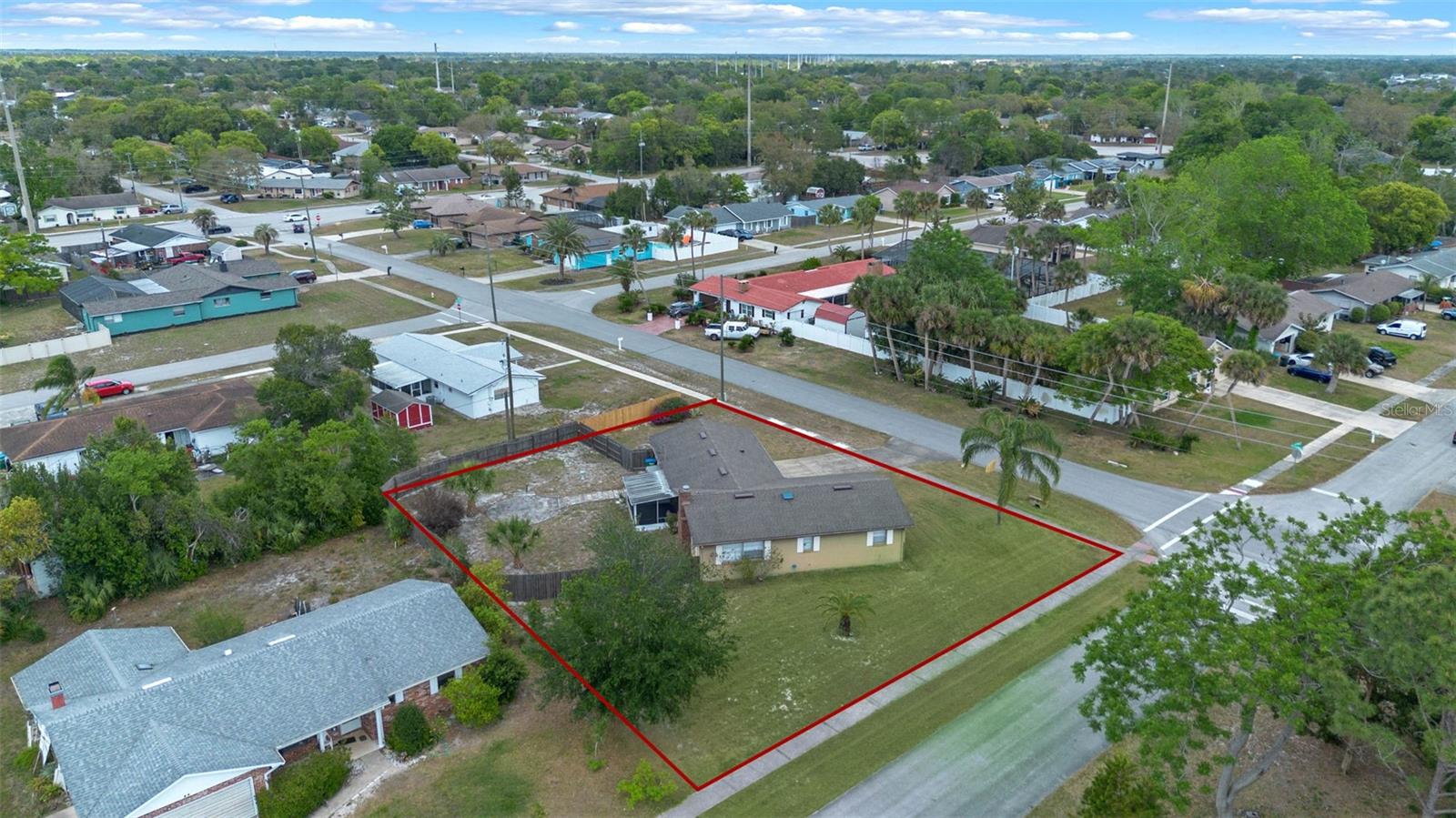 1570 TRINIDAD AVE, DELTONA, FL, 32725