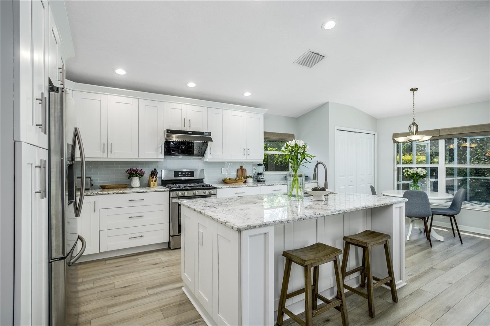 9932 STOCKBRIDGE DR, TAMPA, FL, 33626