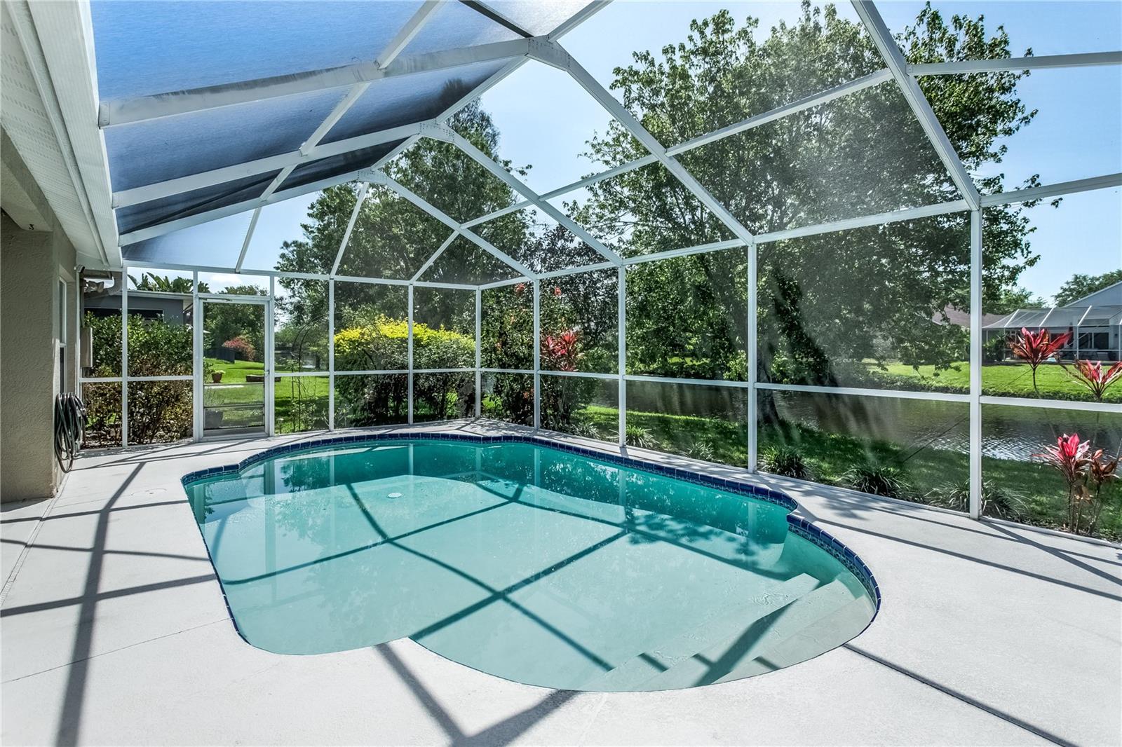 9932 STOCKBRIDGE DR, TAMPA, FL, 33626