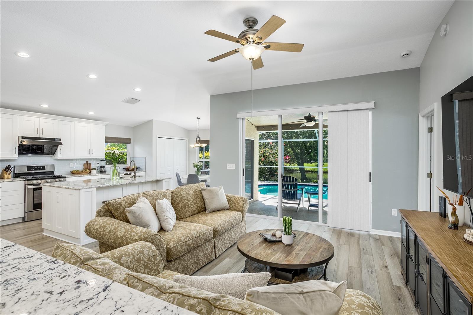 9932 STOCKBRIDGE DR, TAMPA, FL, 33626