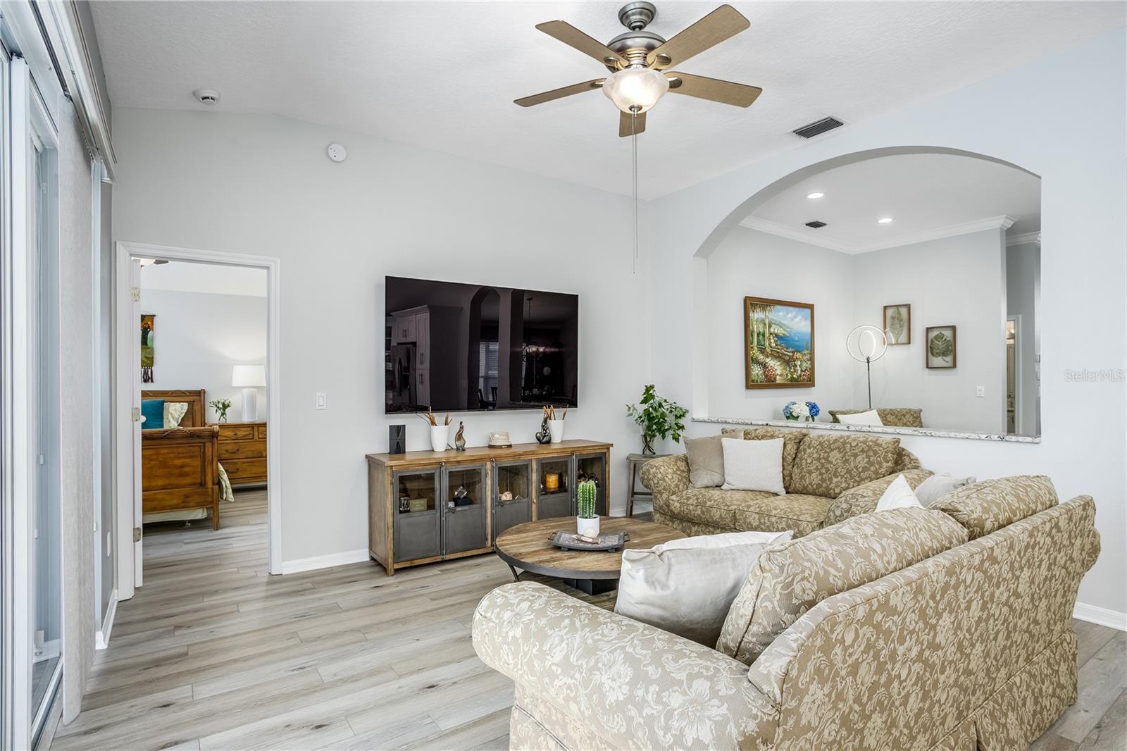 9932 STOCKBRIDGE DR, TAMPA, FL, 33626