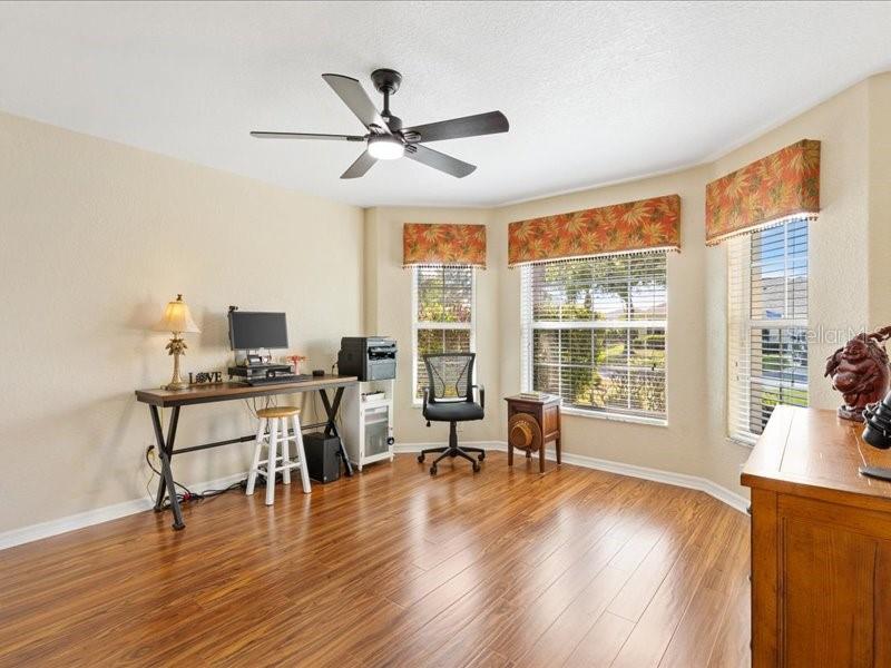 1561 LORIS LOOP, THE VILLAGES, FL, 32162