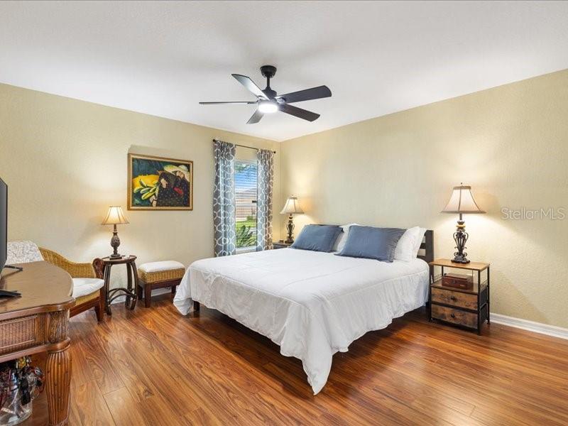 1561 LORIS LOOP, THE VILLAGES, FL, 32162