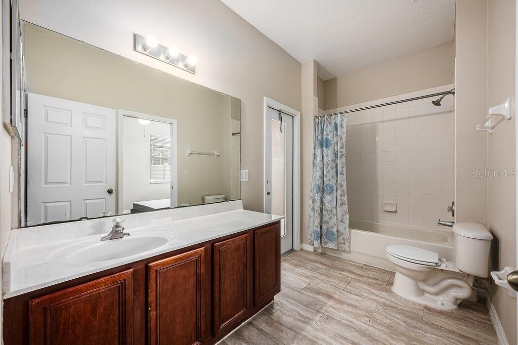 13574 OLD DOCK RD, ORLANDO, FL, 32828
