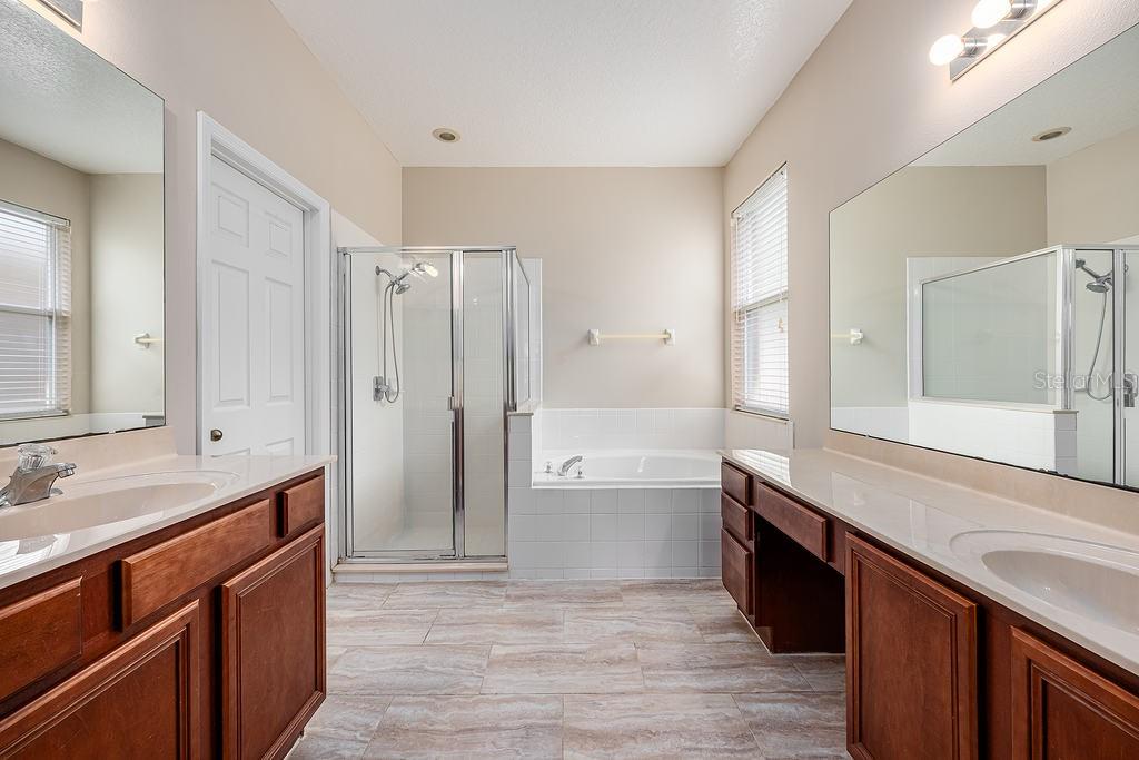 13574 OLD DOCK RD, ORLANDO, FL, 32828
