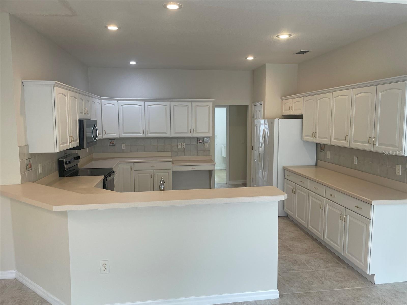 703 KELLYS CV, OCOEE, FL, 34761