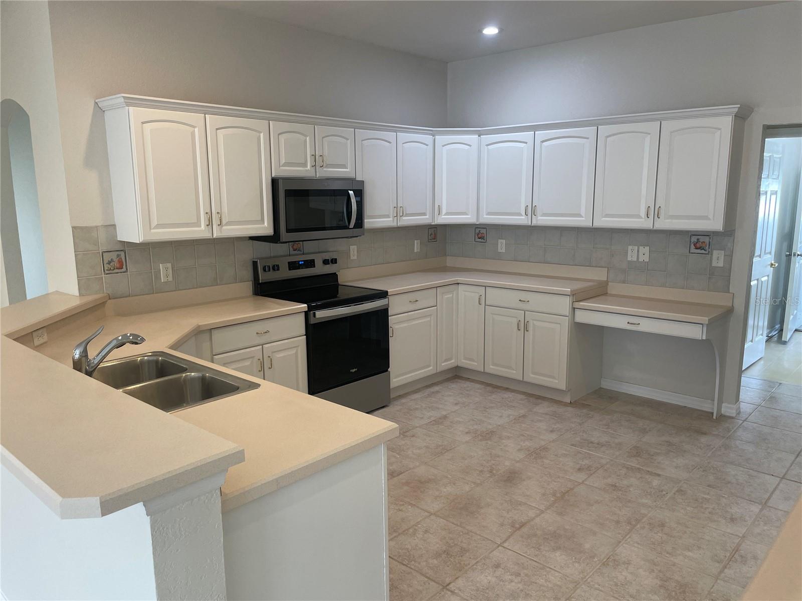 703 KELLYS CV, OCOEE, FL, 34761