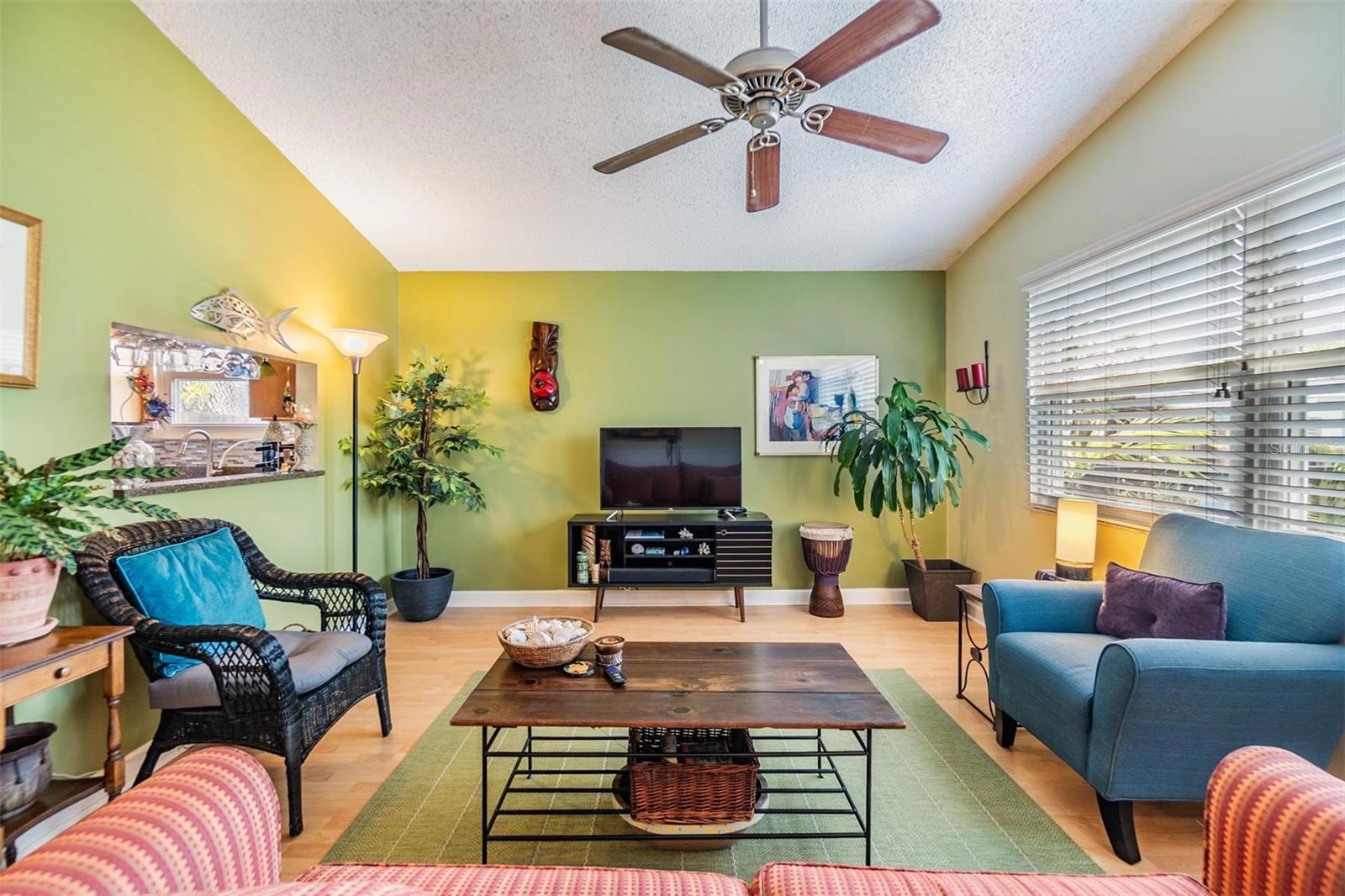 201 11TH AVE S, SAFETY HARBOR, FL, 34695