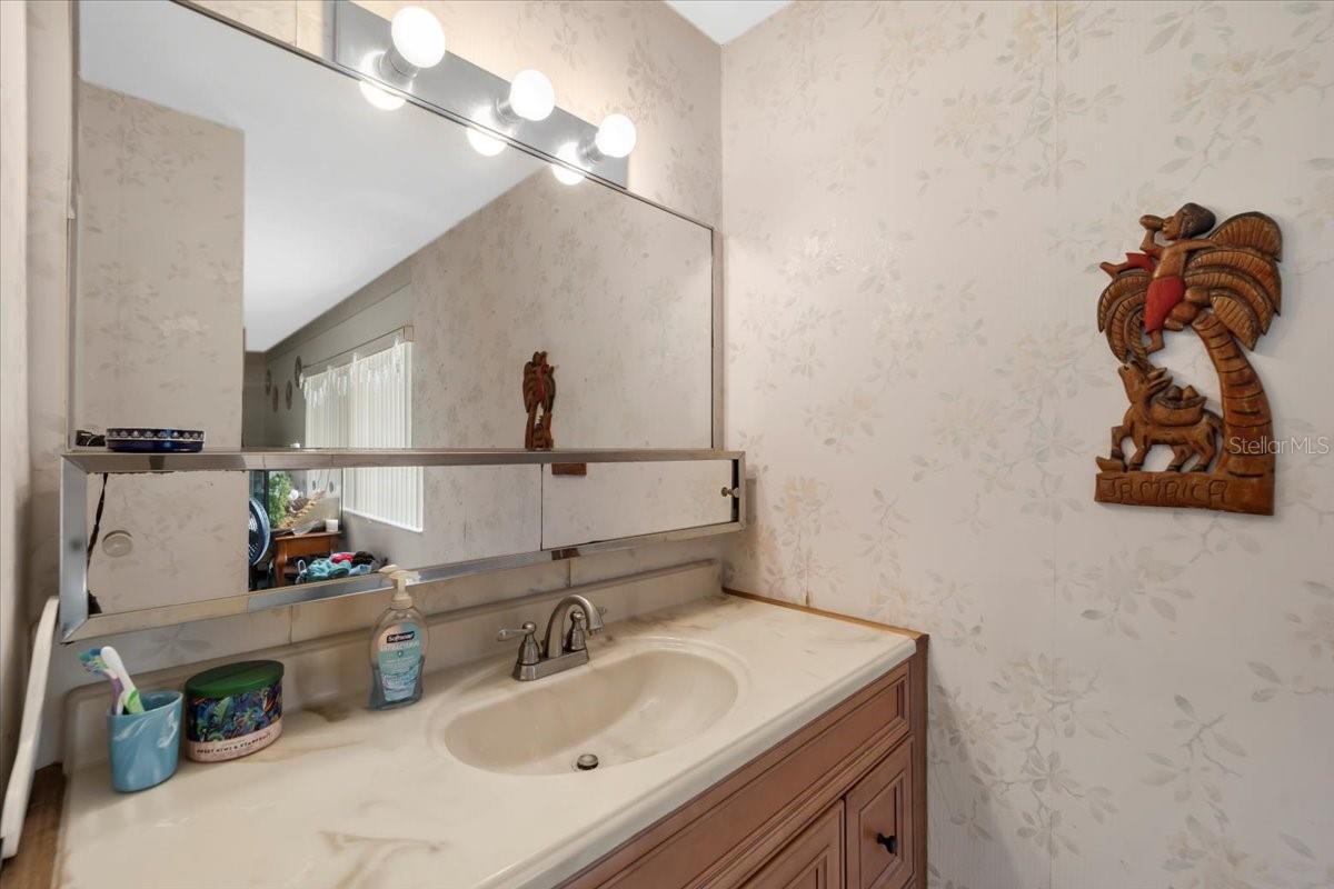 1 CARDINAL CT, PALM COAST, FL, 32137