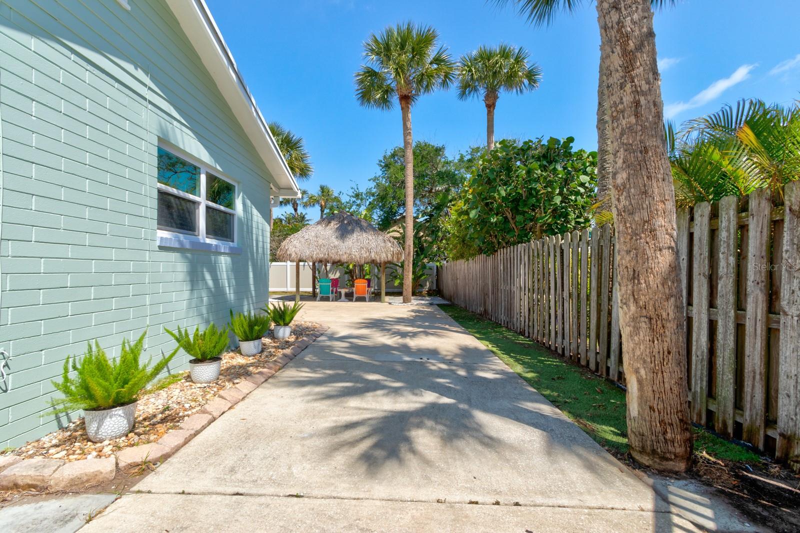 918 E 2ND AVE, NEW SMYRNA BEACH, FL, 32169