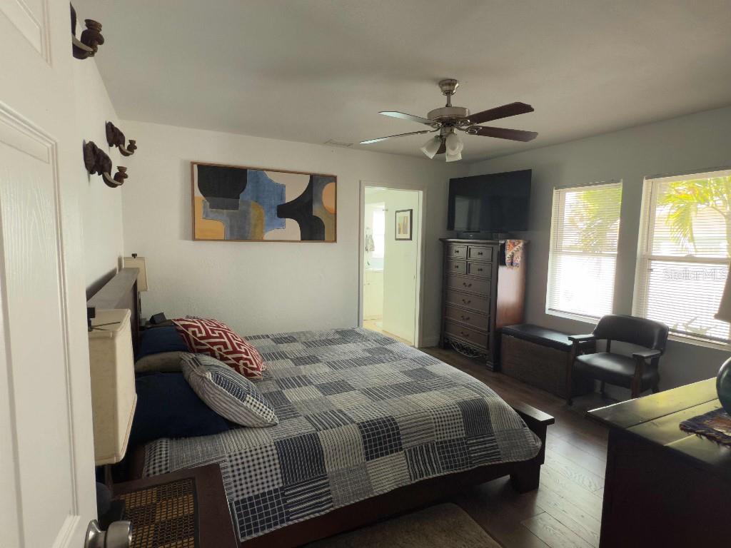 5201 18TH AVE S, GULFPORT, FL, 33707