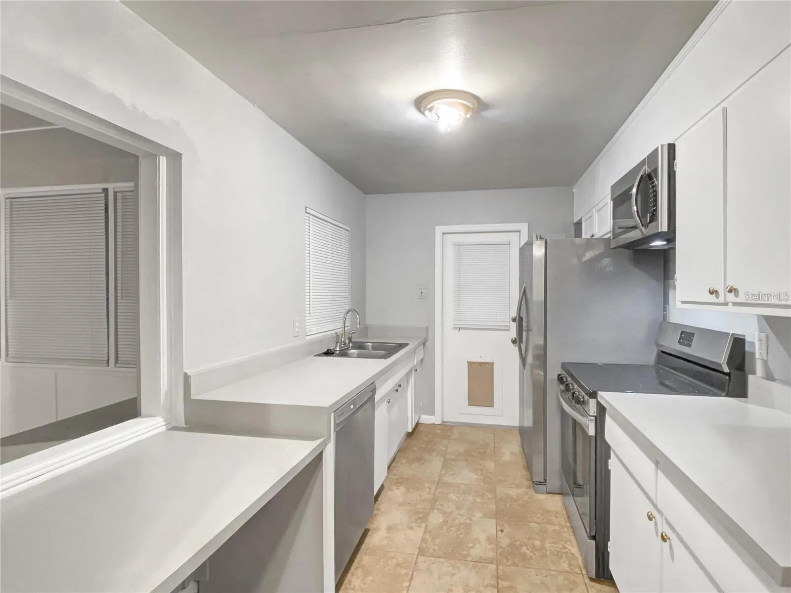 610 NW 36TH DR, GAINESVILLE, FL, 32607