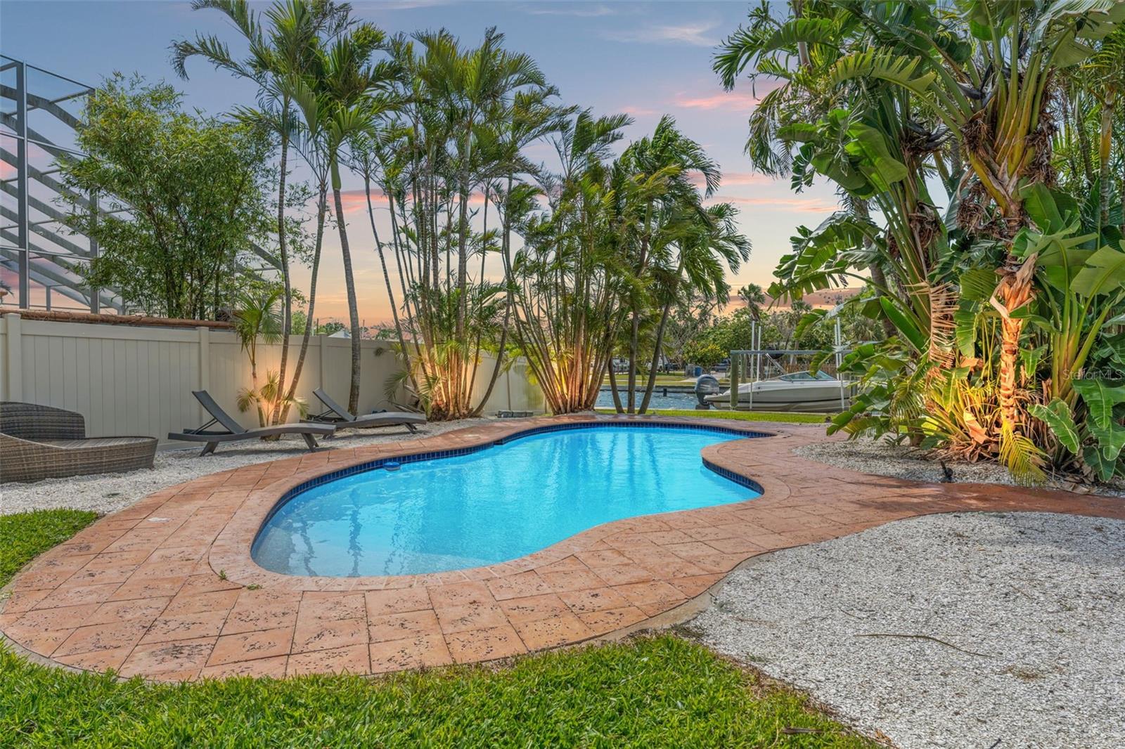 3901 POMPANO DR SE, ST PETERSBURG, FL, 33705
