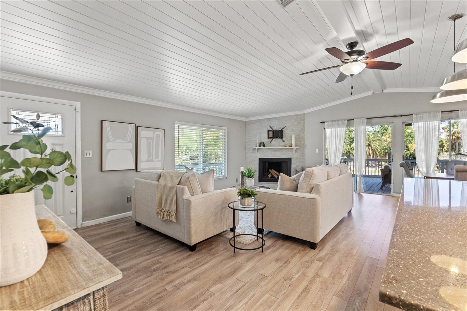 3901 POMPANO DR SE, ST PETERSBURG, FL, 33705