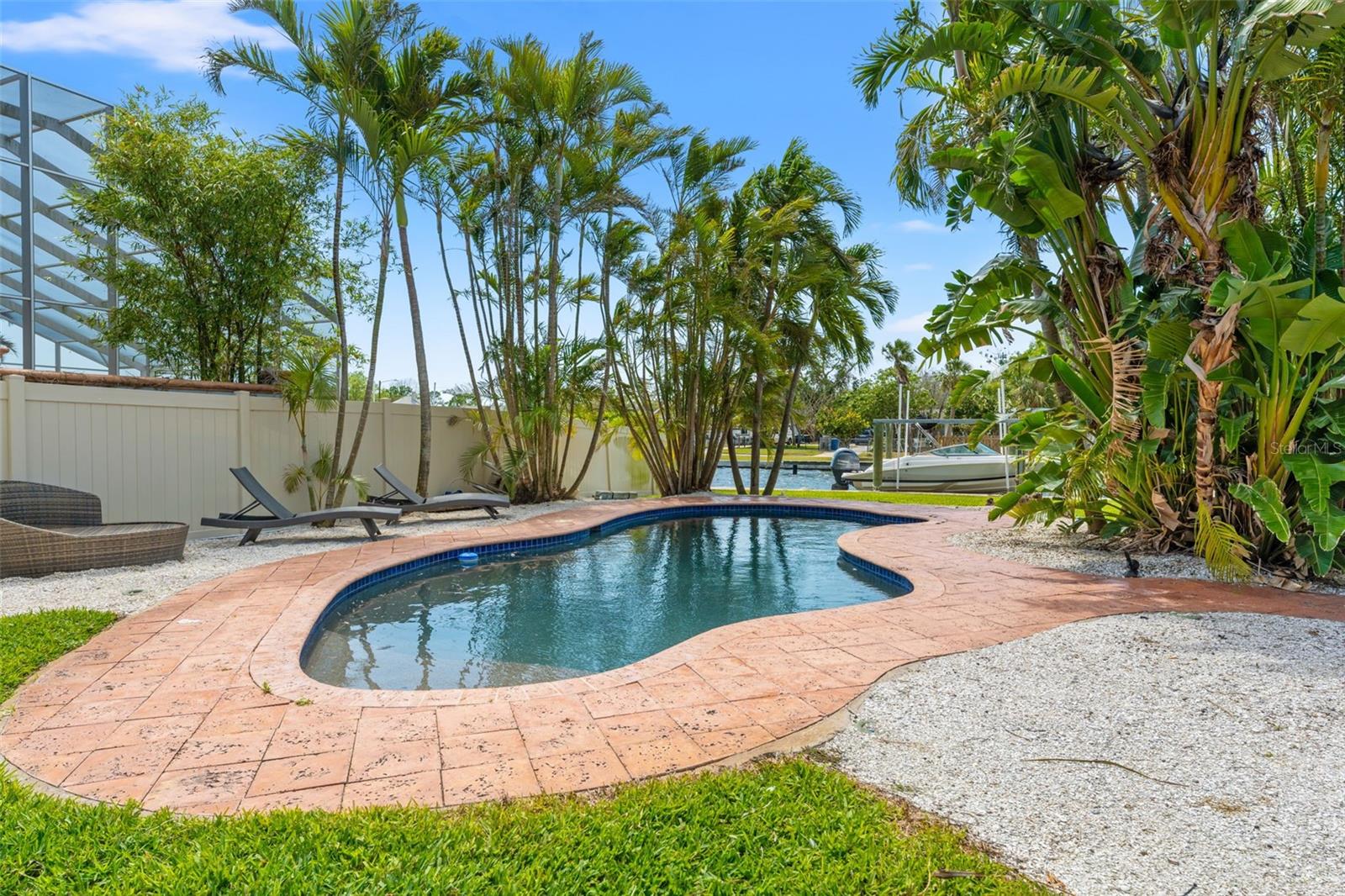 3901 POMPANO DR SE, ST PETERSBURG, FL, 33705