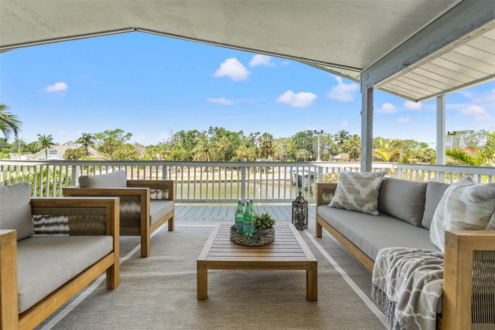 3901 POMPANO DR SE, ST PETERSBURG, FL, 33705
