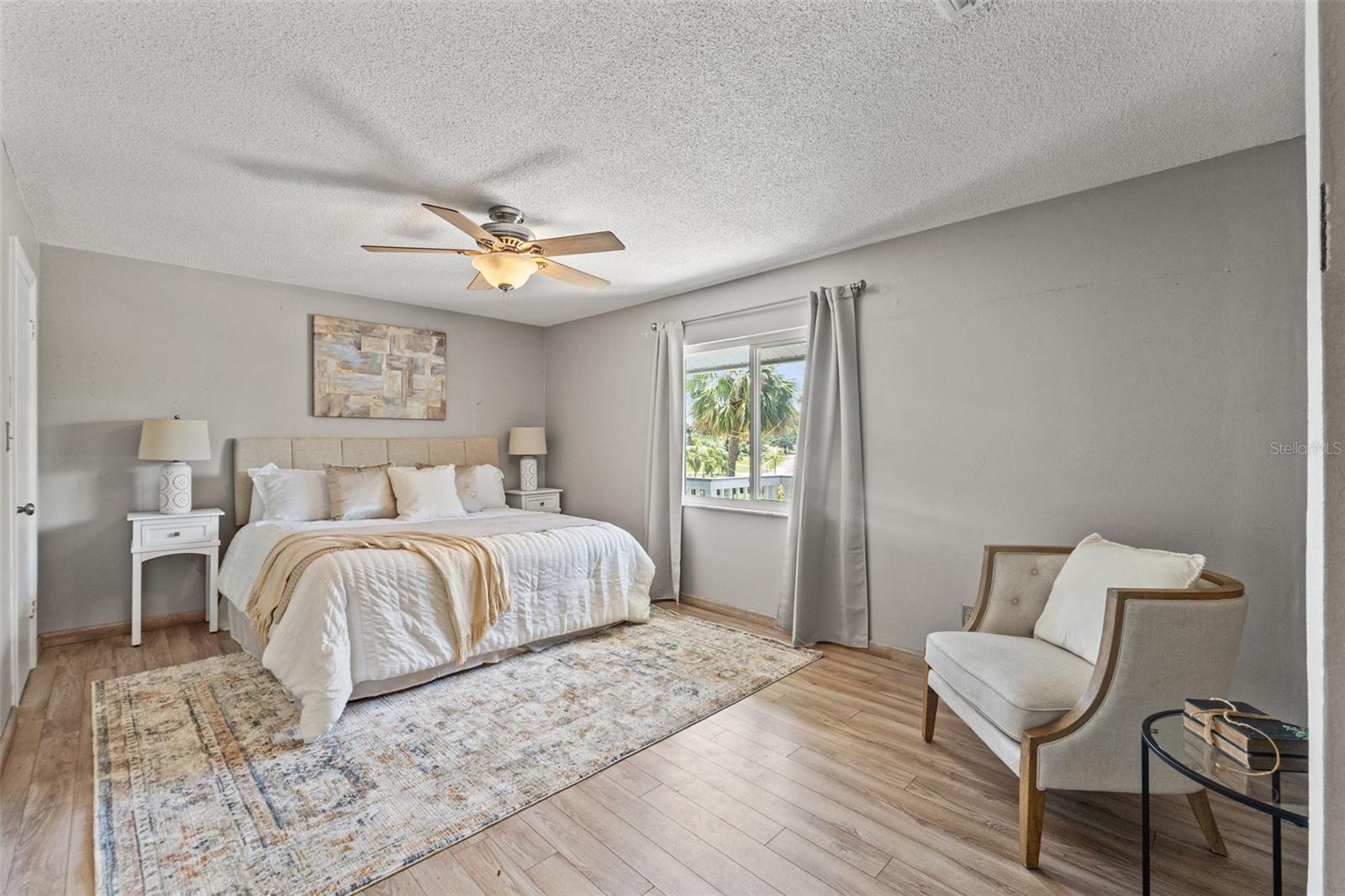 3901 POMPANO DR SE, ST PETERSBURG, FL, 33705