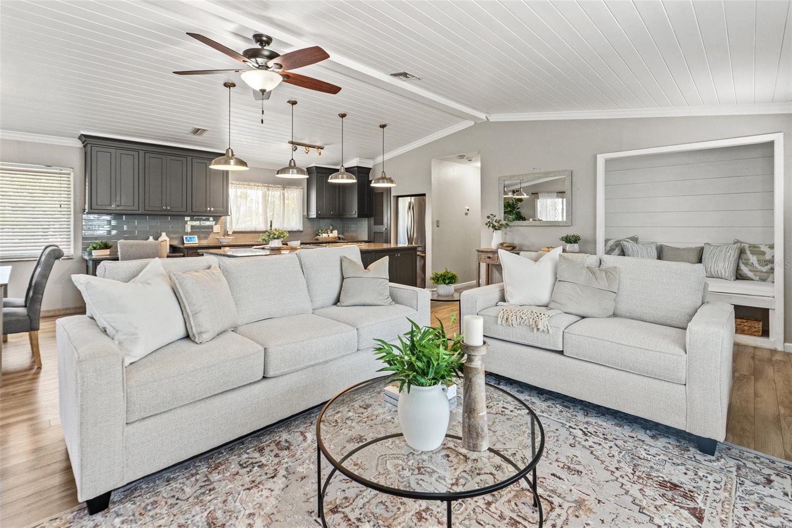 3901 POMPANO DR SE, ST PETERSBURG, FL, 33705