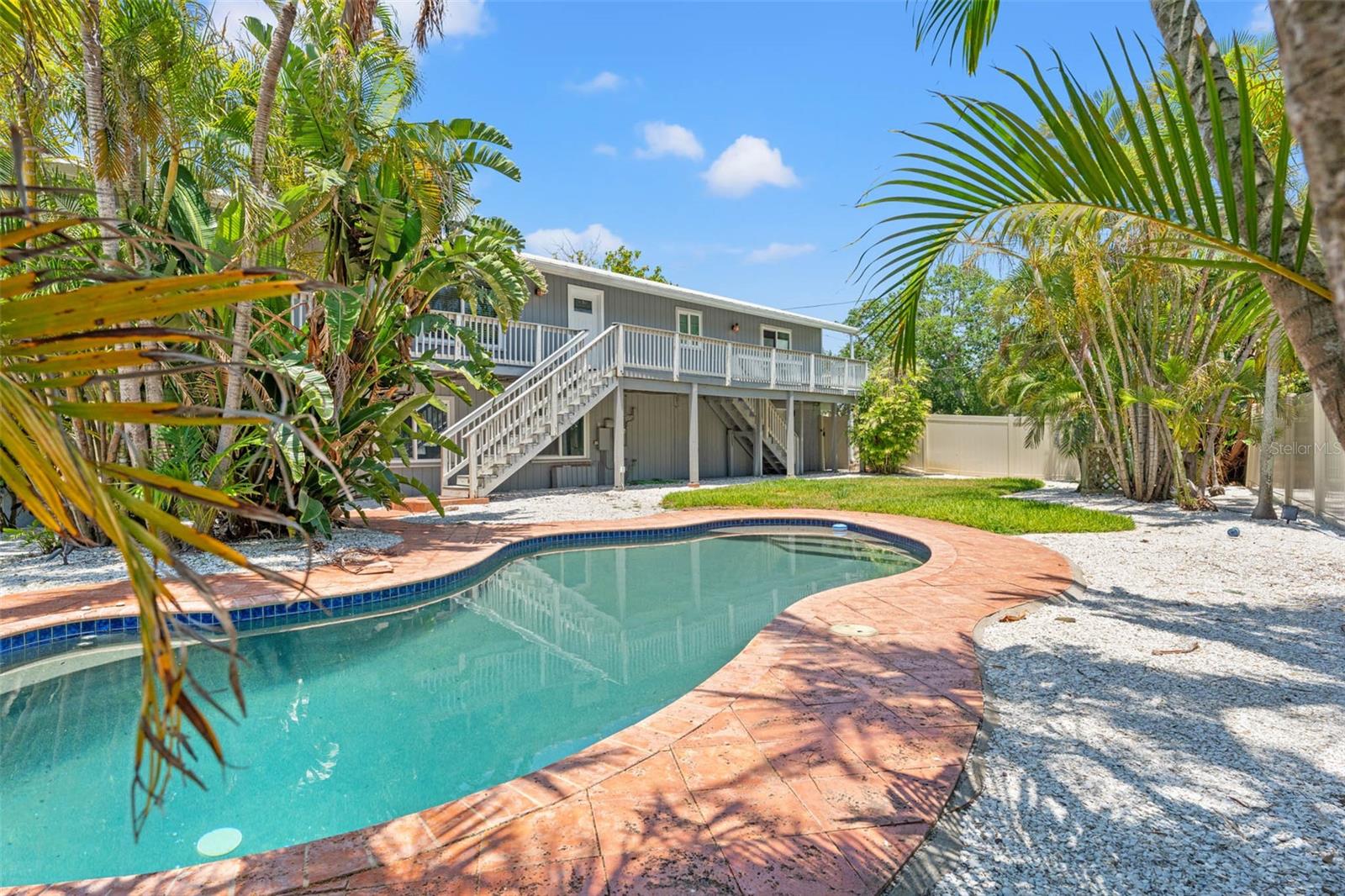 3901 POMPANO DR SE, ST PETERSBURG, FL, 33705