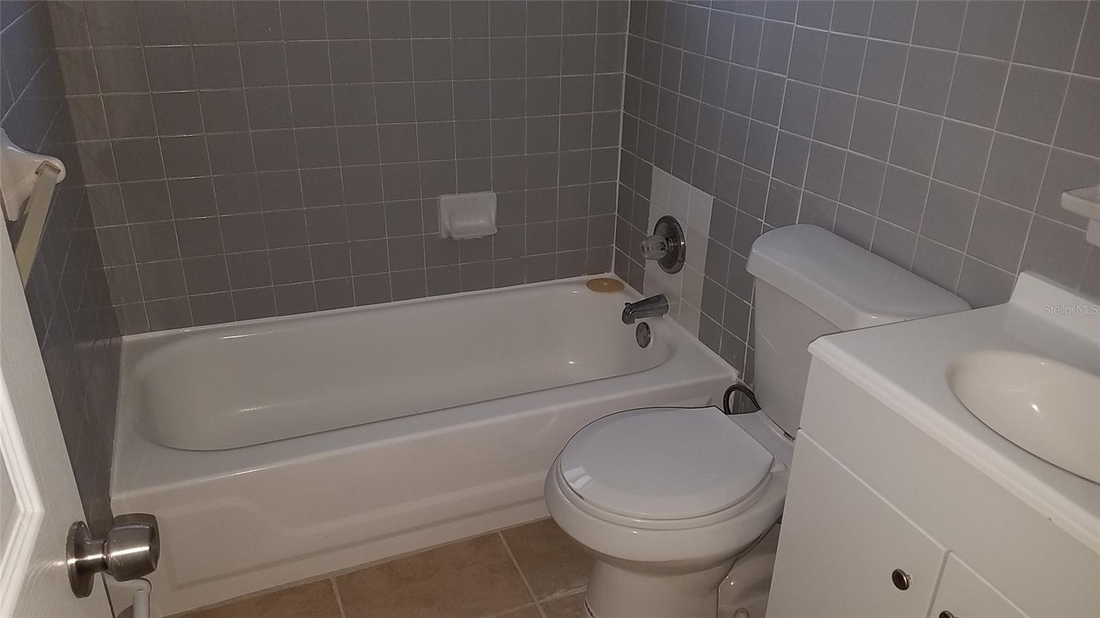 560 26TH ST S, ST PETERSBURG, FL, 33712