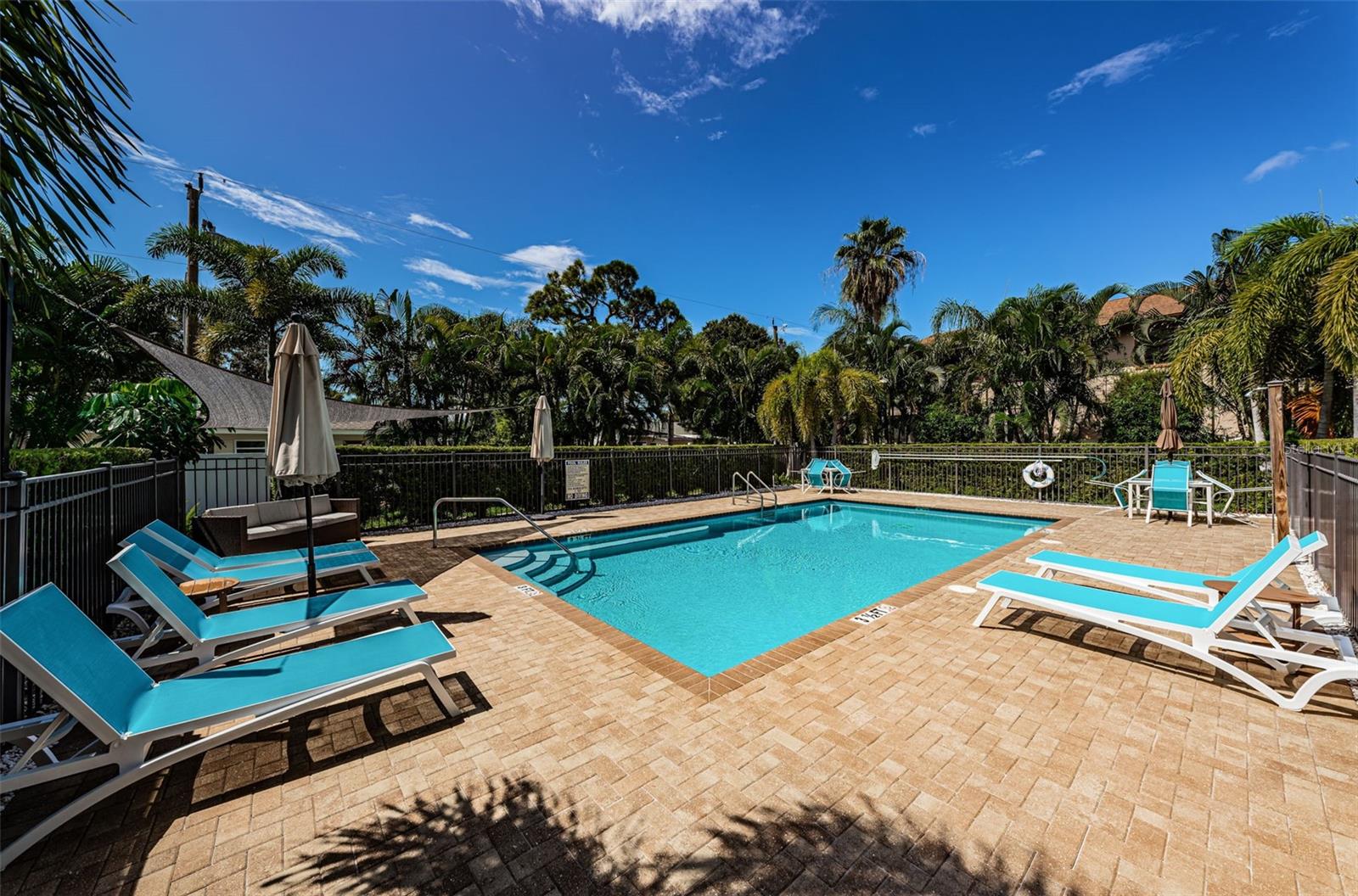 7004 GREVILLA AVE S #7004, SOUTH PASADENA, FL, 33707