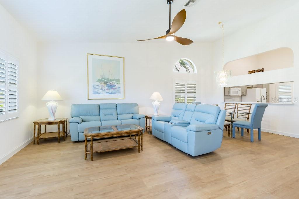 6208 COUNTRY CLUB WAY, SARASOTA, FL, 34243