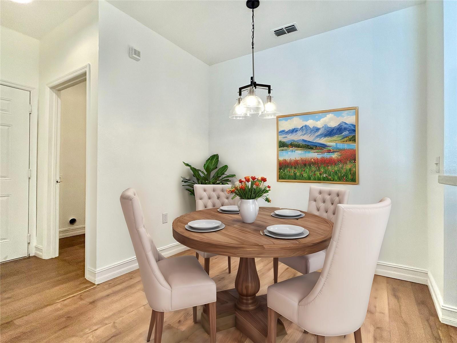 8124 CLAIRE ANN DR #202, ORLANDO, FL, 32825