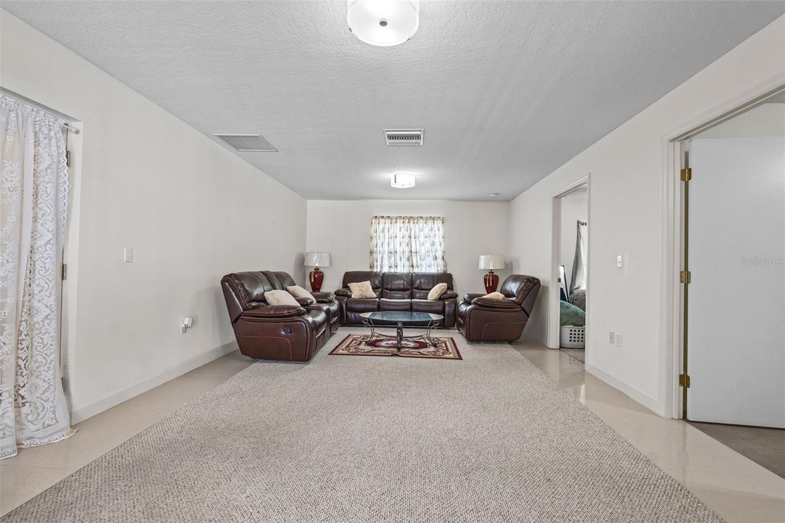 8975 CYPRESSWOOD DR, LAKE WALES, FL, 33898