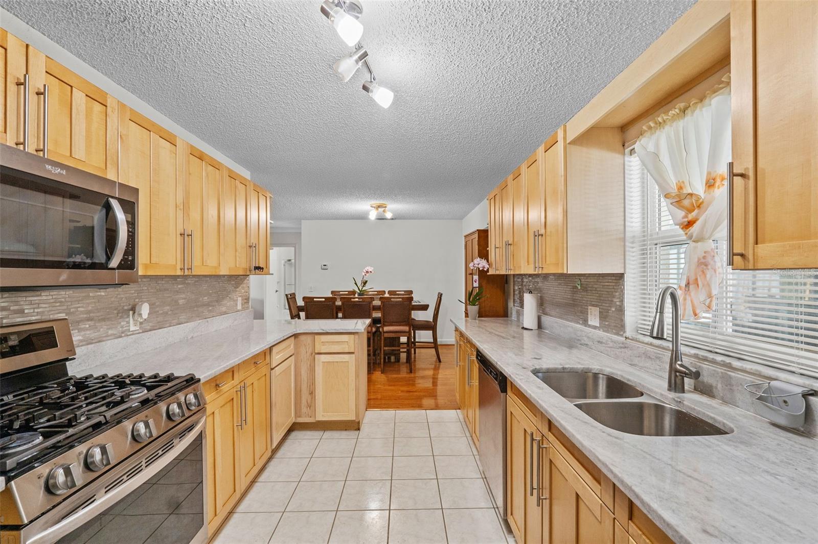 8975 CYPRESSWOOD DR, LAKE WALES, FL, 33898