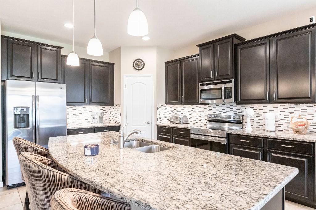 2855 ORIOLE DR, SARASOTA, FL, 34243