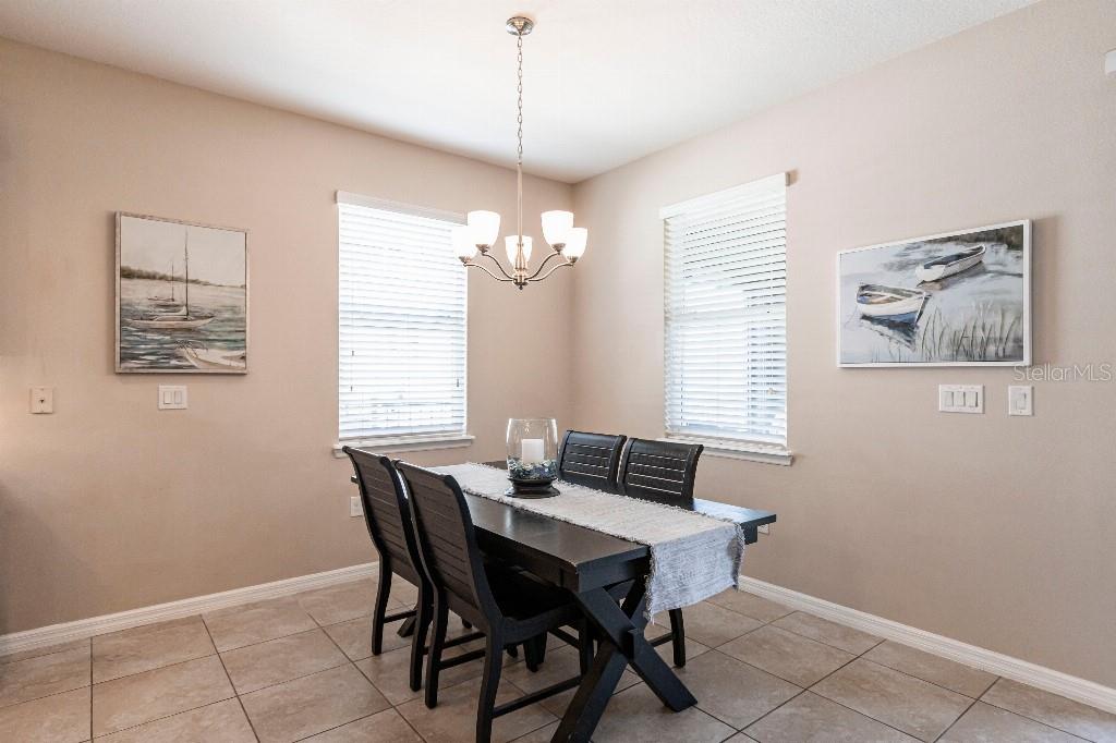 2855 ORIOLE DR, SARASOTA, FL, 34243