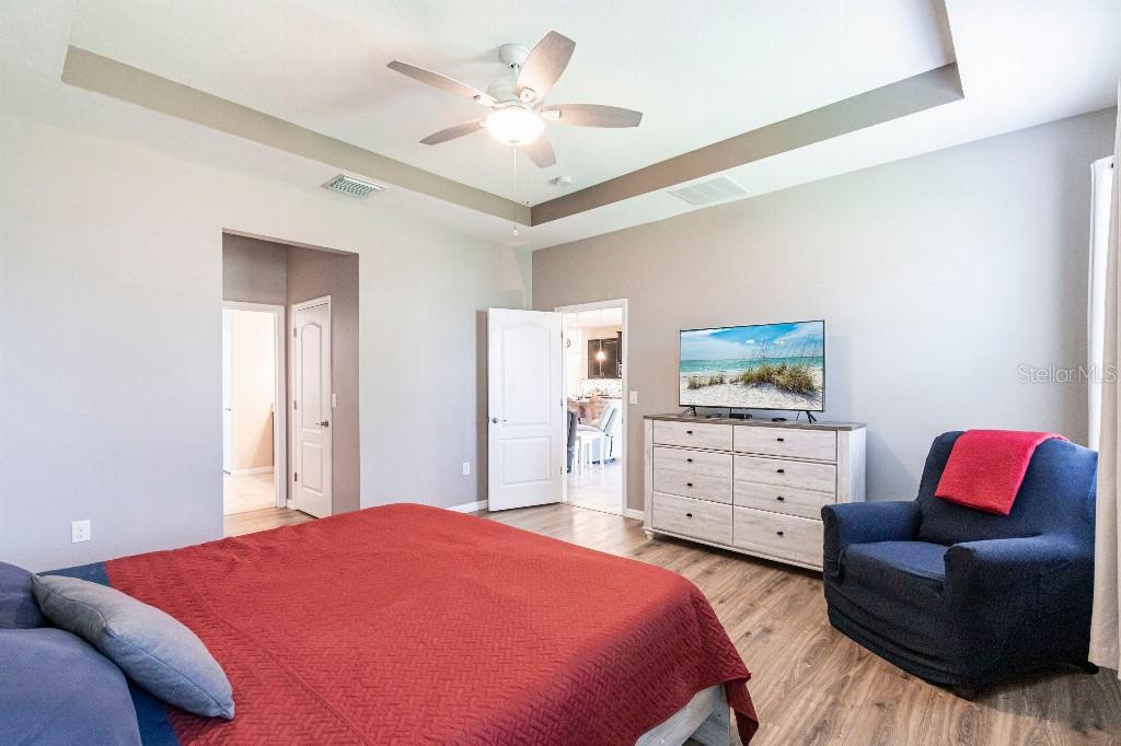 2855 ORIOLE DR, SARASOTA, FL, 34243