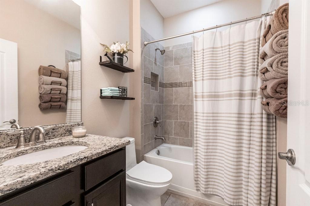 2855 ORIOLE DR, SARASOTA, FL, 34243