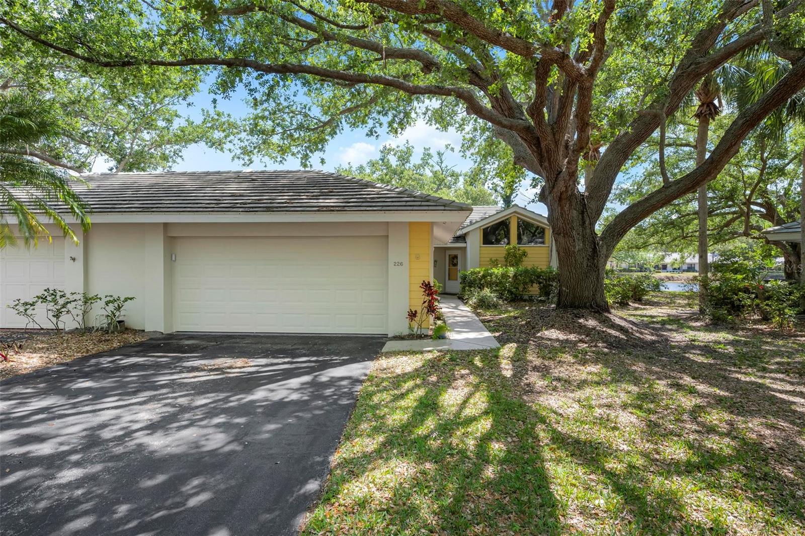 226 SOUTHAMPTON LN #257, VENICE, FL, 34293